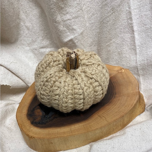 Fall neutral handmade pumpkin set of 3 - Picture 2 of 5